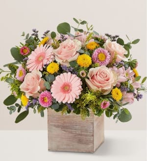 Spring Sentiment™ Bouquet Flower Arrangement Spring Sentiment™ Bouquet Flower Bouquet