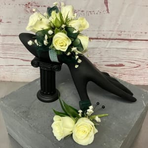 Fresh (Real) Custom Dance Flowers