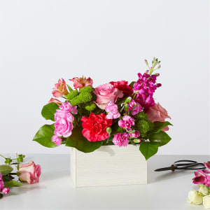 Sweetberry Box – A Florist Original Flower Bouquet