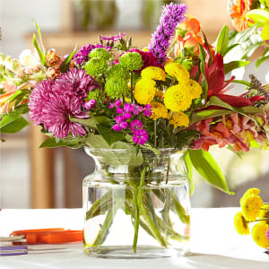 Bold & Bright – A Florist Original Flower Bouquet