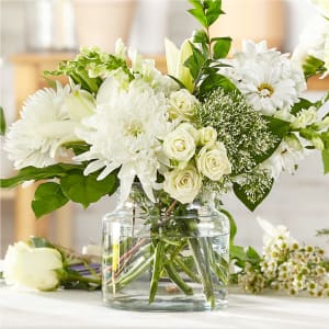 Classic Ivory – A Florist Original Flower Bouquet