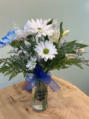 Graduation Cup Flower Arrangement Graduation Cup Flower Bouquet
