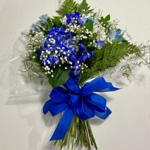 Cambridge Graduate Presentation Flower Bouquet