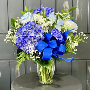 Cambridge Graduate Arrangement Flower Bouquet