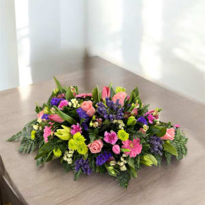 Designer's Choice Centerpiece Flower Bouquet