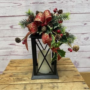 Remote-Controlled Holiday Silk (Artificial) Lanterns Flower Bouquet