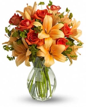 Fiery Lily and Rose Flower Bouquet