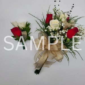 Madison-Plains' Hand Bouquet (nosegay) and Boutonniere Combo Flower Bouquet