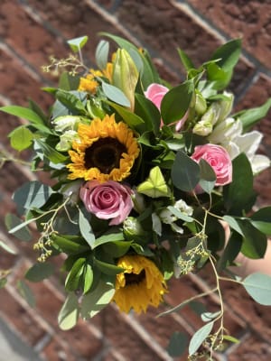 Lily Rose & Sunshine Bouquet Flower Bouquet