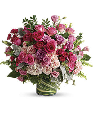 Haute Pink DX Flower Bouquet