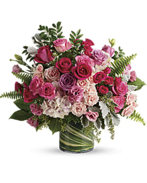 Haute Pink DX Flower Bouquet