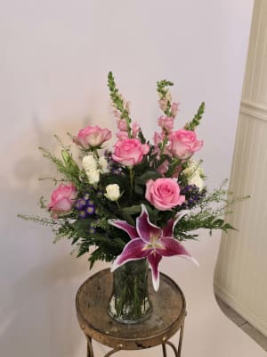 PINKY ROSES Flower Bouquet