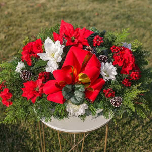Classic Tribute Collection Flower Bouquet