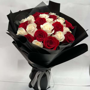 Two Dozen Roses White And Red Flower Bouquet