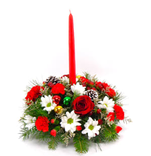 Cozy Candlelit Centerpiece Flower Bouquet