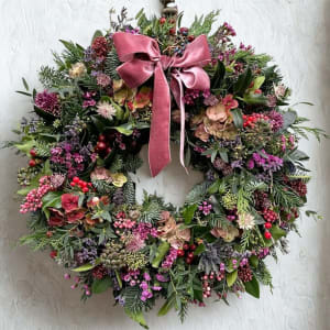 Holiday Wreath (PRE ORDER) Flower Bouquet