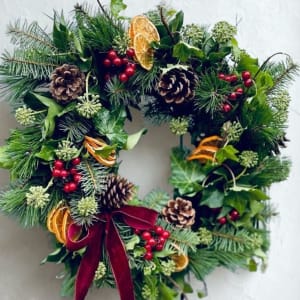 Holiday Wreath (PRE ORDER) Flower Bouquet