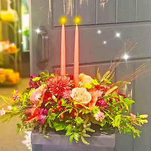 Thanksgiving Centerpiece (Oval with 2 candles) Flower Bouquet