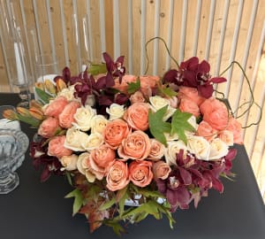 Enzo Autumn  Chic Flower Bouquet