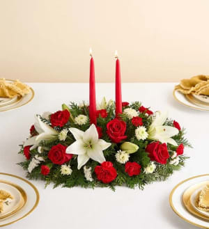 Traditional Christmas Centerpiece Flower Bouquet