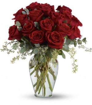 Red Roses in a Vase Flower Bouquet