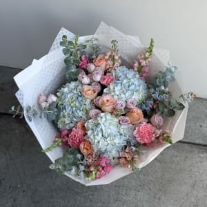 FAIRY CHARM BOUQUET