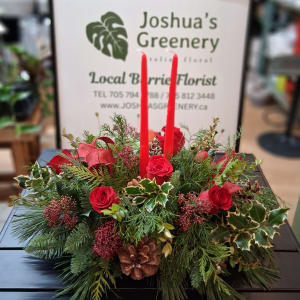 Holiday Centrepiece with Red Roses Flower Bouquet