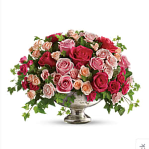 Queen's Court Centerpiece Flower Bouquet