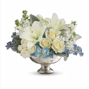 Elegant Affair Centerpiece Flower Bouquet