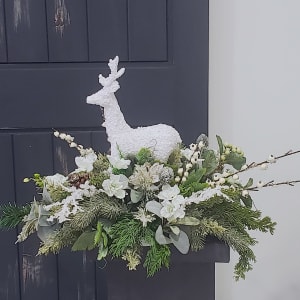 Reflections of Winter Everlasting Ensemble Flower Bouquet