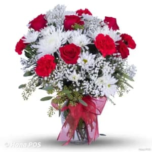 Seasonal Specialty Basket with Flower