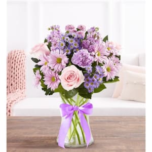 Daydream Bouquet In Clear Vase