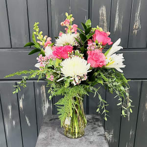 Midnight Rosé Flower Bouquet
