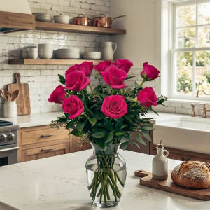 Valentine Classic Dozen Roses Flower Bouquet