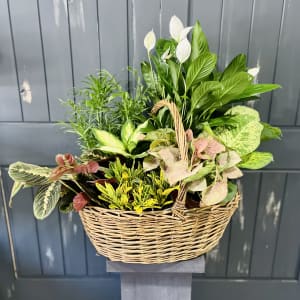 European Lush garden basket Flower Bouquet