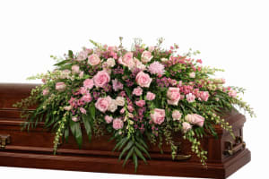 She loved Pink Flower Bouquet