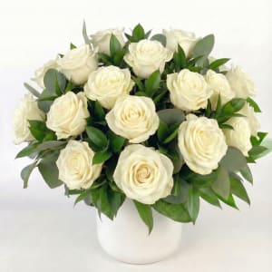 ELEGANCE WHITE Flower Bouquet
