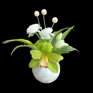 Capiz Shell Design Flower Bouquet