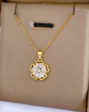 Gold Necklaces Flower Bouquet