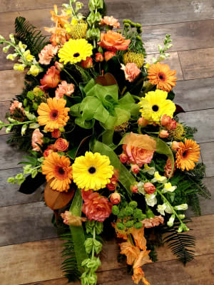 Irish Springtime Easel Spray Flower Bouquet