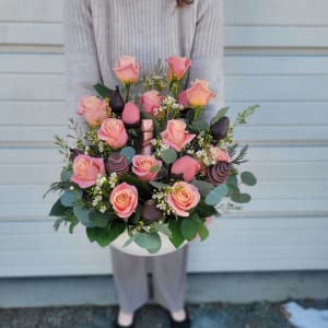 Champs, Strawberries & Roses!