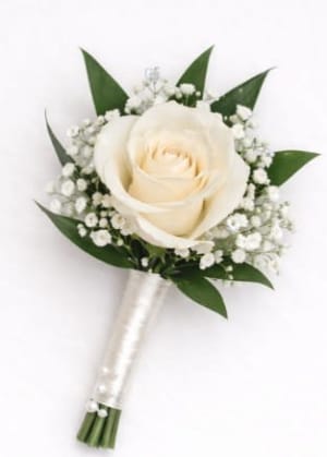 White Classic Boutonniere Sandra 225