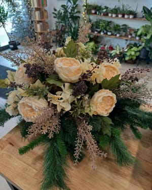 Silk Saddles Flower Bouquet