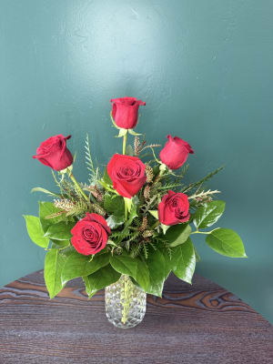 Classic 1/2 Dozen Roses