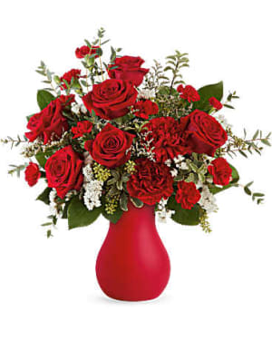 Teleflora's Scarlet Wishes Bouquet