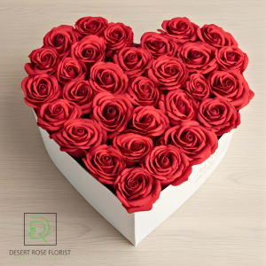 Scarlet Heart Box (Fresh Roses)