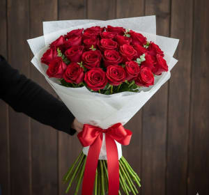 Classic Rose wrap bouquet EBF-645 Flower Bouquet