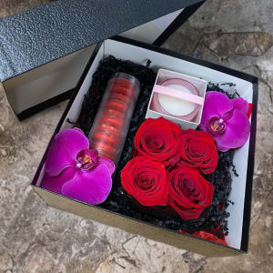 Be Mine Gift Box