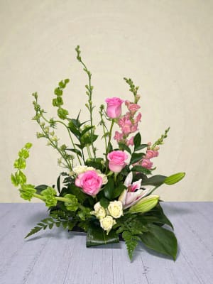 ZENSATIONAL- Your Choice of Rose Color Flower Bouquet