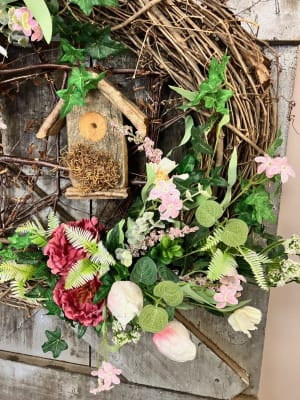 Ivy Lane Birdhouse (Artificial) Wreath